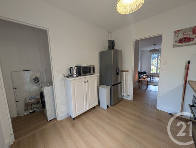 Appartement F4 &agrave; louer - 4 pi&egrave;ces - 71,83 m2 - Beauvais - 60 - PICARDIE