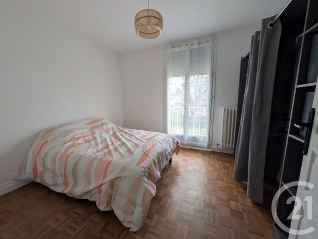 Appartement F4 &agrave; louer - 4 pi&egrave;ces - 71,83 m2 - Beauvais - 60 - PICARDIE