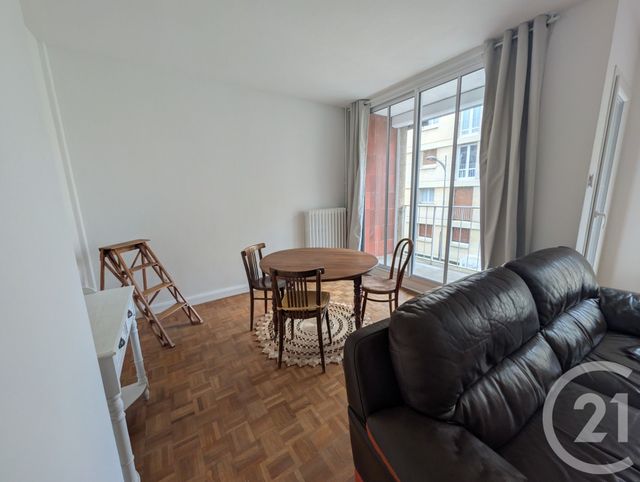 Appartement F4 &agrave; louer - 4 pi&egrave;ces - 71,83 m2 - Beauvais - 60 - PICARDIE