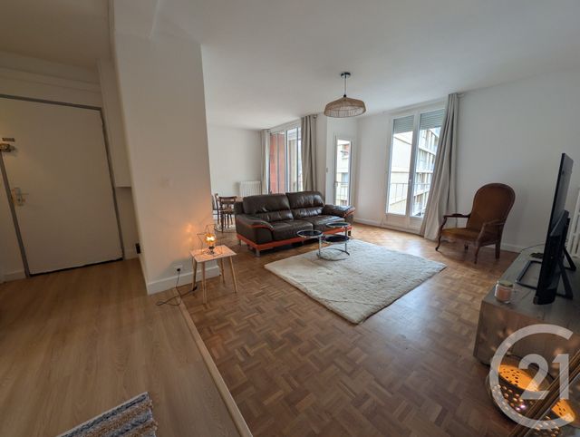 Appartement F4 &agrave; louer - 4 pi&egrave;ces - 71,83 m2 - Beauvais - 60 - PICARDIE