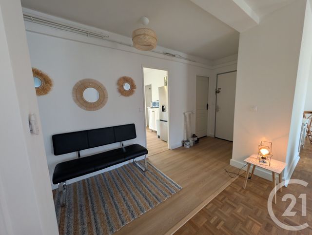 Appartement F4 &agrave; louer - 4 pi&egrave;ces - 71,83 m2 - Beauvais - 60 - PICARDIE