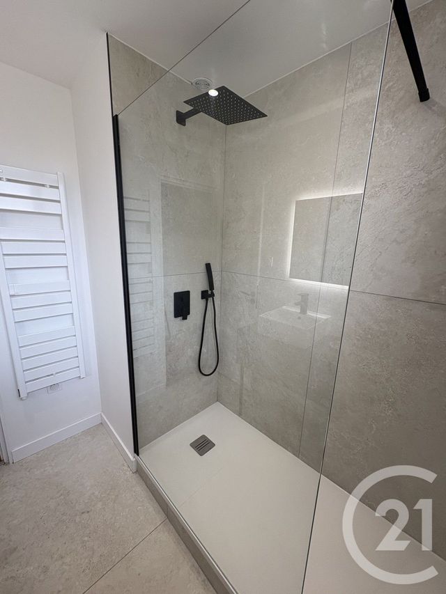 Appartement F2 &agrave; louer - 2 pi&egrave;ces - 44,66 m2 - Beauvais - 60 - PICARDIE