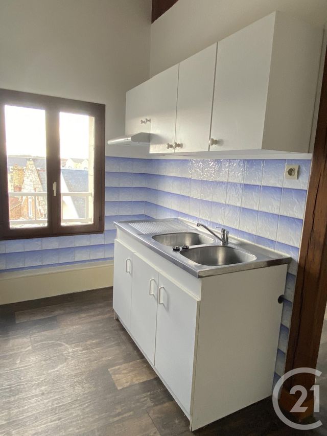 Appartement F2 &agrave; louer - 2 pi&egrave;ces - 31,96 m2 - Beauvais - 60 - PICARDIE