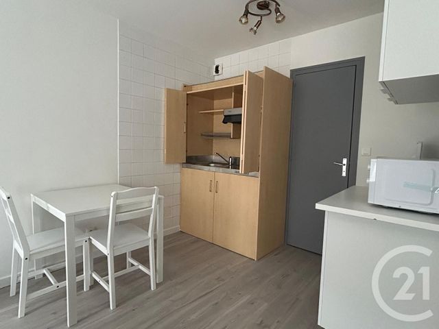 Appartement F1 &agrave; louer - 1 pi&egrave;ce - 22,81 m2 - Beauvais - 60 - PICARDIE