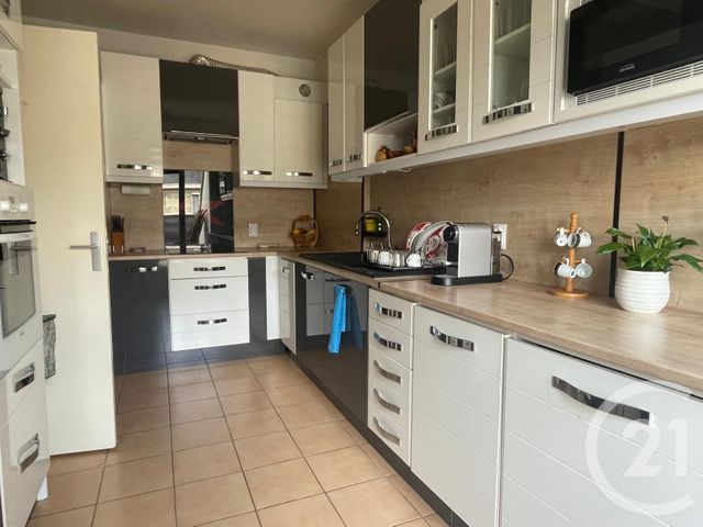 Appartement F4 &agrave; vendre - 4 pi&egrave;ces - 105,50 m2 - Beauvais - 60 - PICARDIE