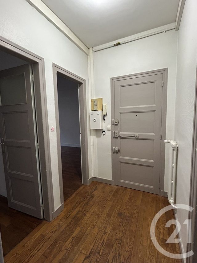 Appartement F2 &agrave; louer - 2 pi&egrave;ces - 56,14 m2 - Beauvais - 60 - PICARDIE