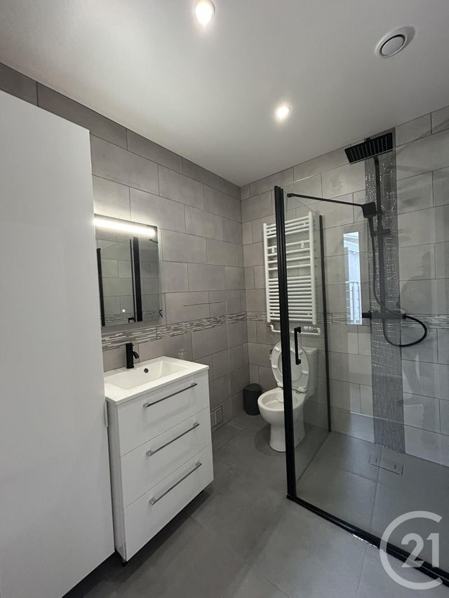 Maison &agrave; louer - 3 pi&egrave;ces - 64,24 m2 - Beauvais - 60 - PICARDIE