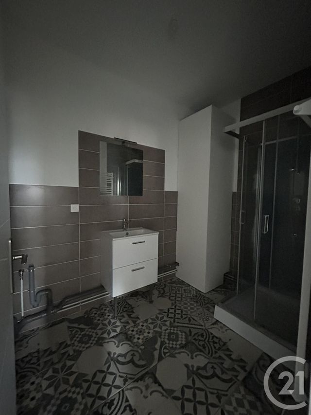 Appartement F2 &agrave; louer - 2 pi&egrave;ces - 46,85 m2 - Beauvais - 60 - PICARDIE