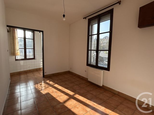 Appartement F2 &agrave; louer - 2 pi&egrave;ces - 33,90 m2 - Beauvais - 60 - PICARDIE