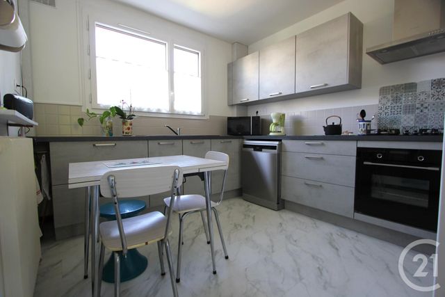 Maison à vendre - 6 pièces - 114,98 m2 - St Michel Sur Orge - 91 - ILE-DE-FRANCE