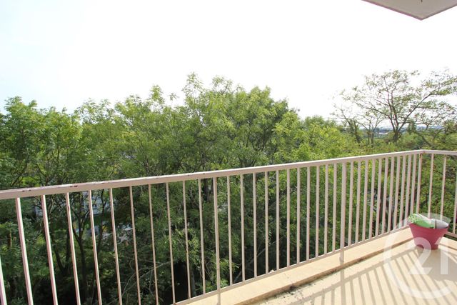 Appartement F4 à vendre - 3 pièces - 82,59 m2 - St Michel Sur Orge - 91 - ILE-DE-FRANCE