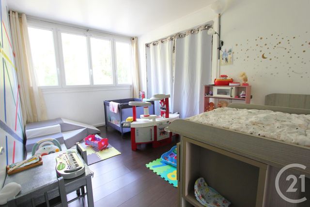 Appartement F4 à vendre - 4 pièces - 79,89 m2 - St Michel Sur Orge - 91 - ILE-DE-FRANCE