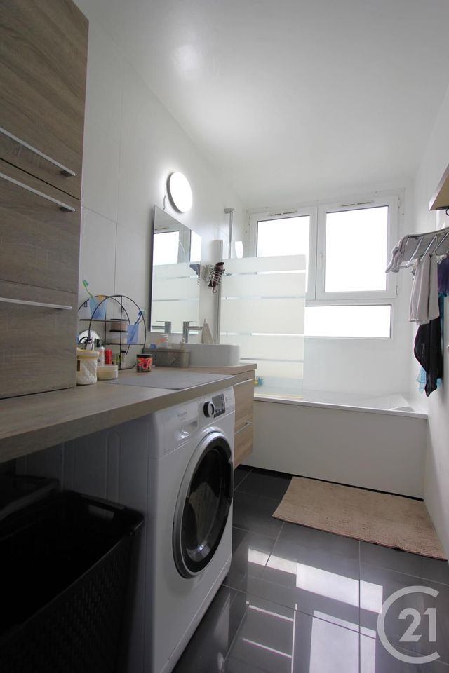 Appartement F4 à vendre - 4 pièces - 79,89 m2 - St Michel Sur Orge - 91 - ILE-DE-FRANCE