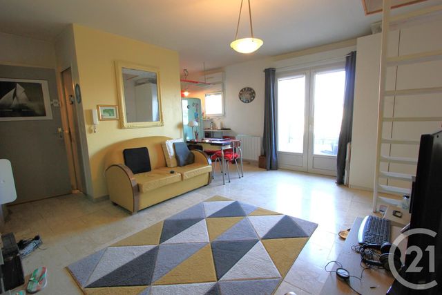 Appartement F2 &agrave; vendre - 2 pi&egrave;ces - 42,65 m2 - Ste Genevieve Des Bois - 91 - ILE-DE-FRANCE