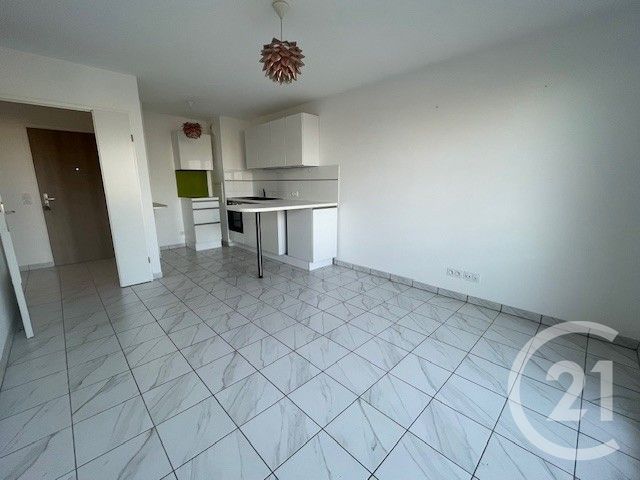 Appartement F2 &agrave; louer - 2 pi&egrave;ces - 40,80 m2 - Montlhery - 91 - ILE-DE-FRANCE
