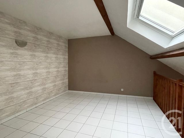 Appartement Duplex &agrave; louer - 2 pi&egrave;ces - 41,06 m2 - St Michel Sur Orge - 91 - ILE-DE-FRANCE
