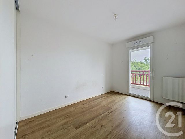 Appartement T3 &agrave; vendre - 3 pi&egrave;ces - 51,40 m2 - St Pierre D Irube - 64 - AQUITAINE