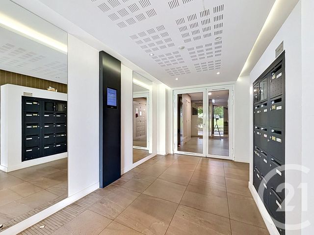 Appartement T3 &agrave; vendre - 3 pi&egrave;ces - 51,40 m2 - St Pierre D Irube - 64 - AQUITAINE