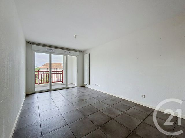 Appartement T3 &agrave; vendre - 3 pi&egrave;ces - 51,40 m2 - St Pierre D Irube - 64 - AQUITAINE