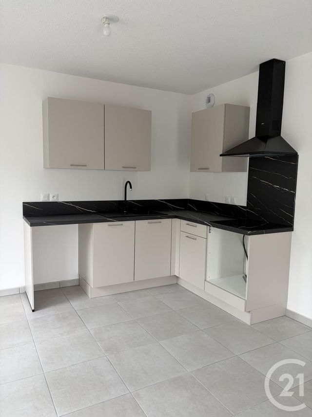 Appartement F3 &agrave; louer - 3 pi&egrave;ces - 65,36 m2 - St Vincent De Tyrosse - 40 - AQUITAINE