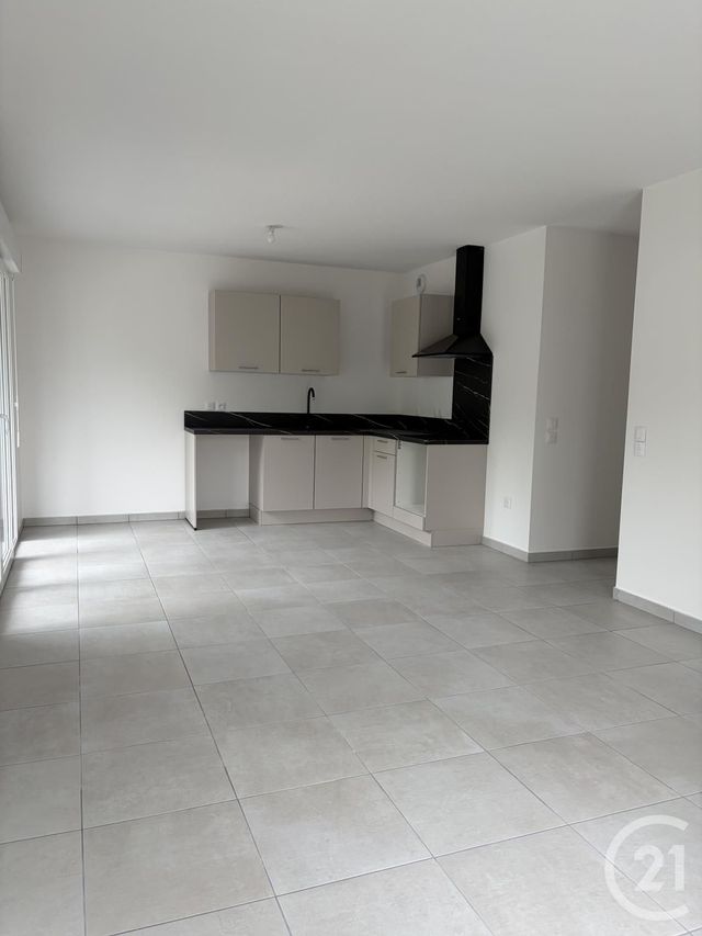 Appartement F3 &agrave; louer - 3 pi&egrave;ces - 65,36 m2 - St Vincent De Tyrosse - 40 - AQUITAINE