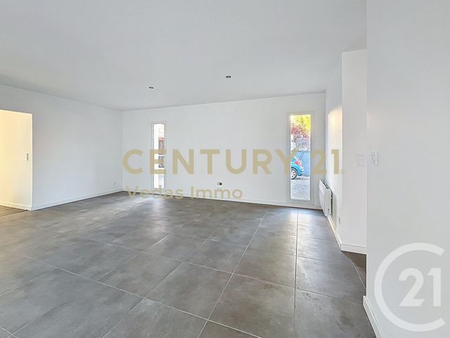 Maison &agrave; louer - 4 pi&egrave;ces - 102,55 m2 - Montbazin - 34 - LANGUEDOC-ROUSSILLON