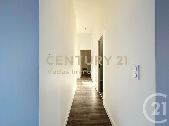 Maison &agrave; louer - 4 pi&egrave;ces - 102,55 m2 - Montbazin - 34 - LANGUEDOC-ROUSSILLON