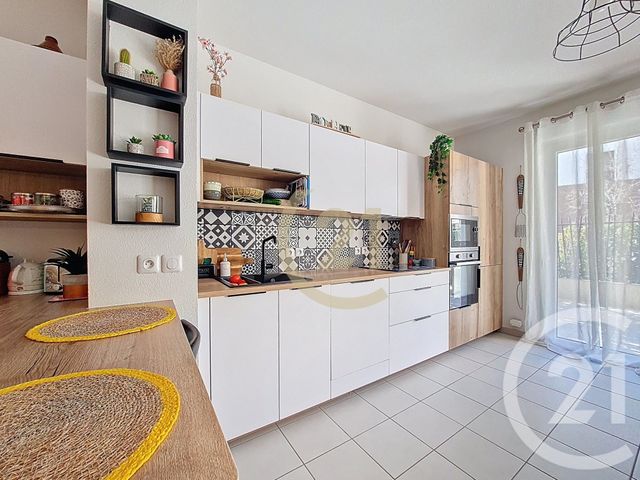 Appartement F4 &agrave; vendre - 4 pi&egrave;ces - 85,60 m2 - St Jean De Vedas - 34 - LANGUEDOC-ROUSSILLON