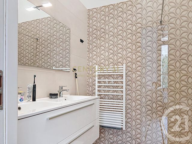 Appartement F3 à vendre - 3 pièces - 88,43 m2 - Pignan - 34 - LANGUEDOC-ROUSSILLON