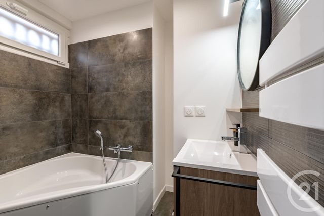 Appartement F4 à vendre - 4 pièces - 70 m2 - Montpellier - 34 - LANGUEDOC-ROUSSILLON