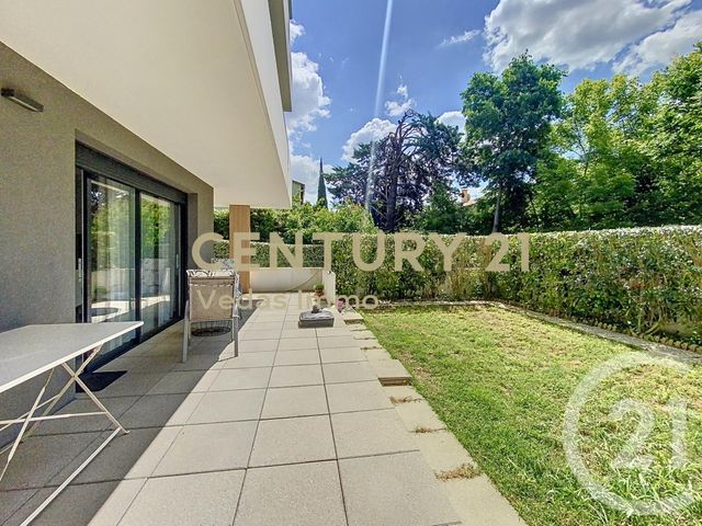 Appartement F4 à vendre - 4 pièces - 97 m2 - St Jean De Vedas - 34 - LANGUEDOC-ROUSSILLON