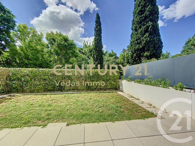 Appartement F4 à vendre - 4 pièces - 97 m2 - St Jean De Vedas - 34 - LANGUEDOC-ROUSSILLON