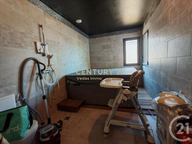 Maison à vendre - 9 pièces - 250,21 m2 - Juvignac - 34 - LANGUEDOC-ROUSSILLON