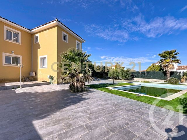 Maison à louer - 6 pièces - 189,36 m2 - Juvignac - 34 - LANGUEDOC-ROUSSILLON