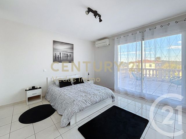 Maison à louer - 6 pièces - 189,36 m2 - Juvignac - 34 - LANGUEDOC-ROUSSILLON