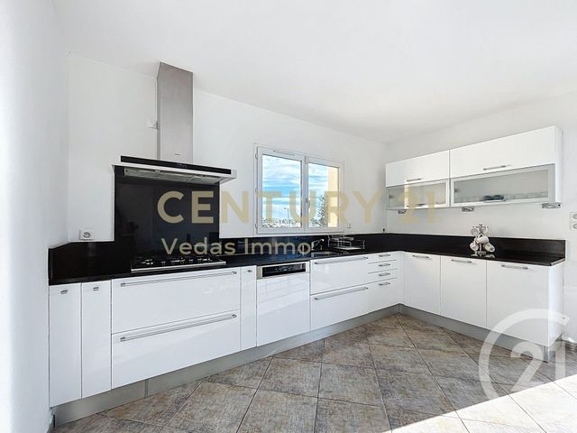 Maison à louer - 6 pièces - 189,36 m2 - Juvignac - 34 - LANGUEDOC-ROUSSILLON