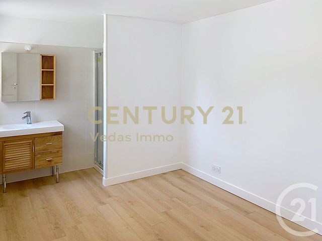 Maison &agrave; louer - 5 pi&egrave;ces - 101,50 m2 - Pignan - 34 - LANGUEDOC-ROUSSILLON