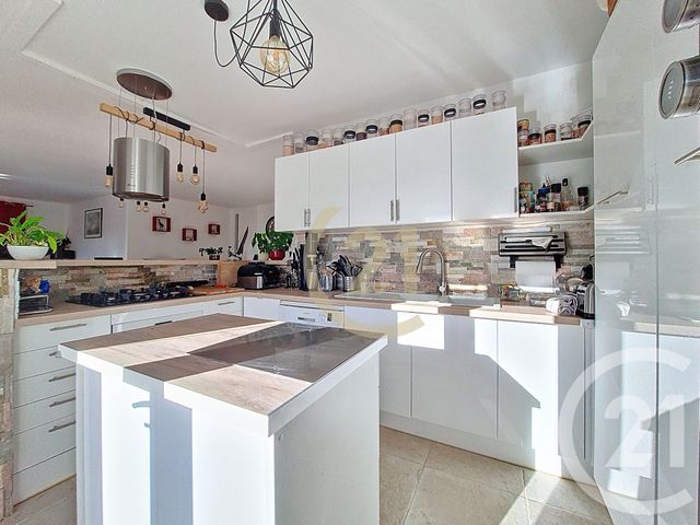 Maison à vendre - 4 pièces - 99 m2 - Gigean - 34 - LANGUEDOC-ROUSSILLON