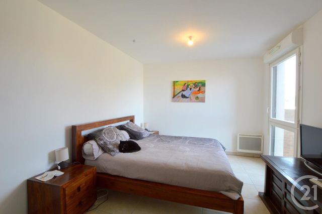 Appartement F4 à vendre - 4 pièces - 82,34 m2 - St Jean De Vedas - 34 - LANGUEDOC-ROUSSILLON