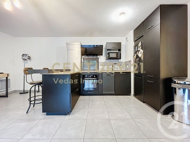 Appartement F3 &agrave; louer - 3 pi&egrave;ces - 64,15 m2 - Montpellier - 34 - LANGUEDOC-ROUSSILLON