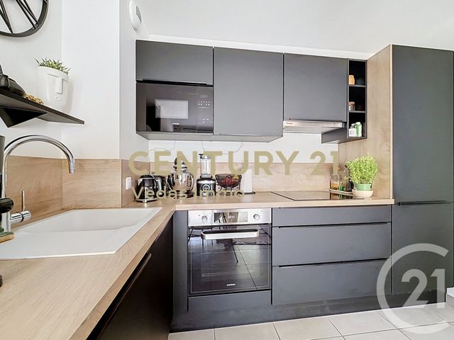 Appartement F3 &agrave; vendre - 3 pi&egrave;ces - 62,70 m2 - St Jean De Vedas - 34 - LANGUEDOC-ROUSSILLON