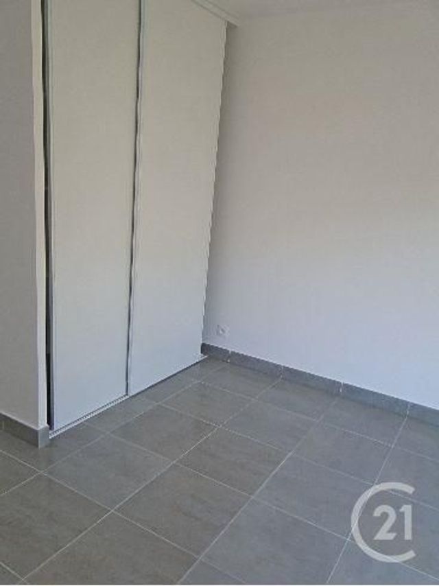 Appartement F3 &agrave; louer - 3 pi&egrave;ces - 71 m2 - Villeneuve Les Maguelone - 34 - LANGUEDOC-ROUSSILLON