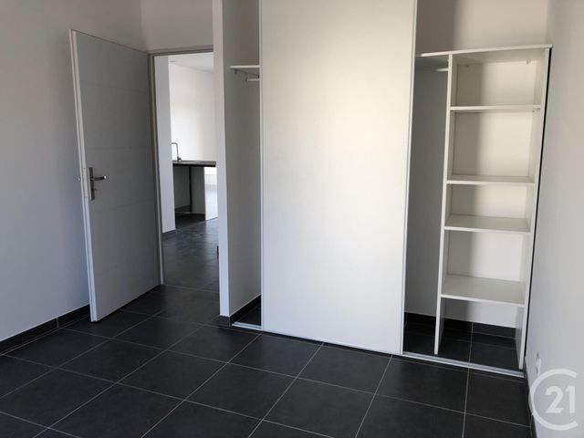 Appartement F4 &agrave; louer - 4 pi&egrave;ces - 75,36 m2 - Pignan - 34 - LANGUEDOC-ROUSSILLON
