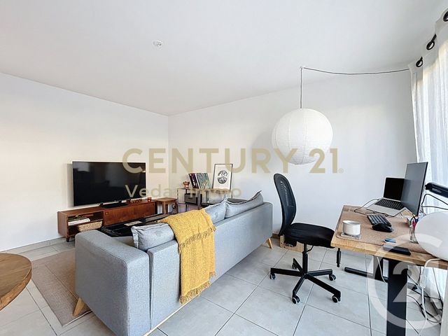 Maison &agrave; louer - 3 pi&egrave;ces - 72,50 m2 - St Jean De Vedas - 34 - LANGUEDOC-ROUSSILLON