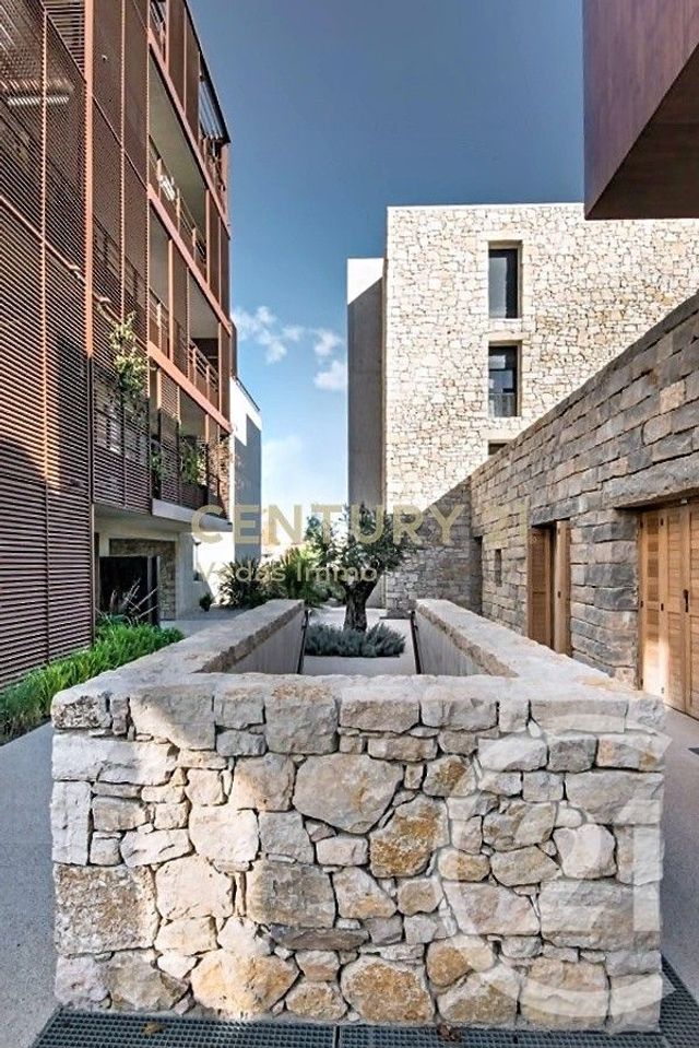 Appartement F1 &agrave; louer - 1 pi&egrave;ce - 24,90 m2 - St Jean De Vedas - 34 - LANGUEDOC-ROUSSILLON