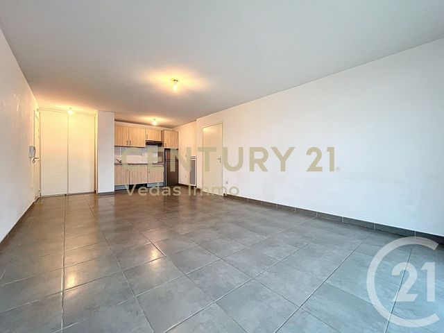 Appartement F3 &agrave; louer - 3 pi&egrave;ces - 67,10 m2 - Castelnau Le Lez - 34 - LANGUEDOC-ROUSSILLON