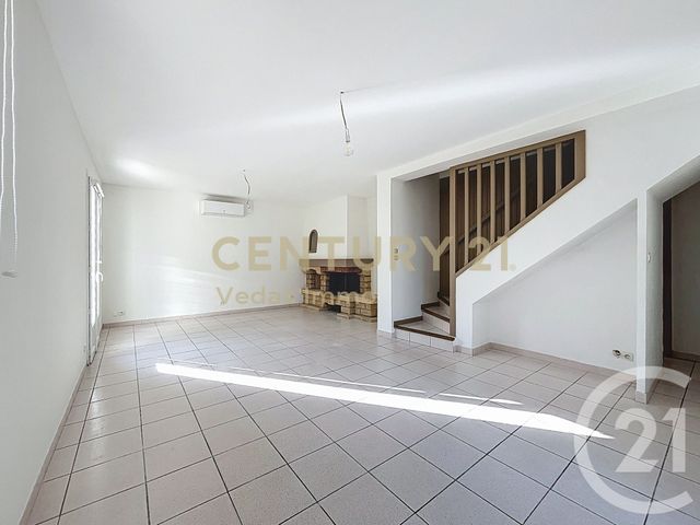 Maison &agrave; louer - 5 pi&egrave;ces - 105,10 m2 - St Jean De Vedas - 34 - LANGUEDOC-ROUSSILLON