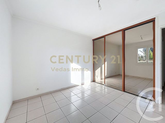 Maison &agrave; louer - 5 pi&egrave;ces - 105,10 m2 - St Jean De Vedas - 34 - LANGUEDOC-ROUSSILLON