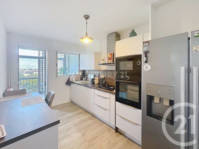 Appartement T3 &agrave; louer - 3 pi&egrave;ces - 61,73 m2 - Montpellier - 34 - LANGUEDOC-ROUSSILLON