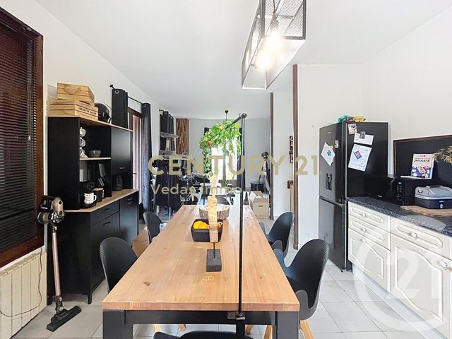 Appartement F2 &agrave; louer - 2 pi&egrave;ces - 65,26 m2 - St Jean De Vedas - 34 - LANGUEDOC-ROUSSILLON